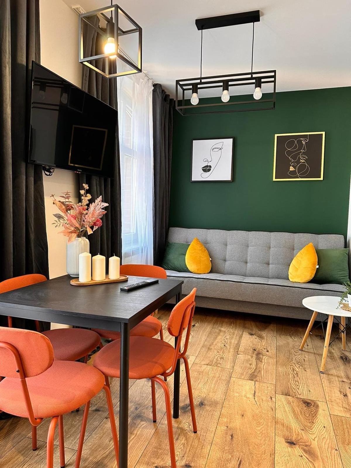 Green Hill Apartments Катовице Екстериор снимка