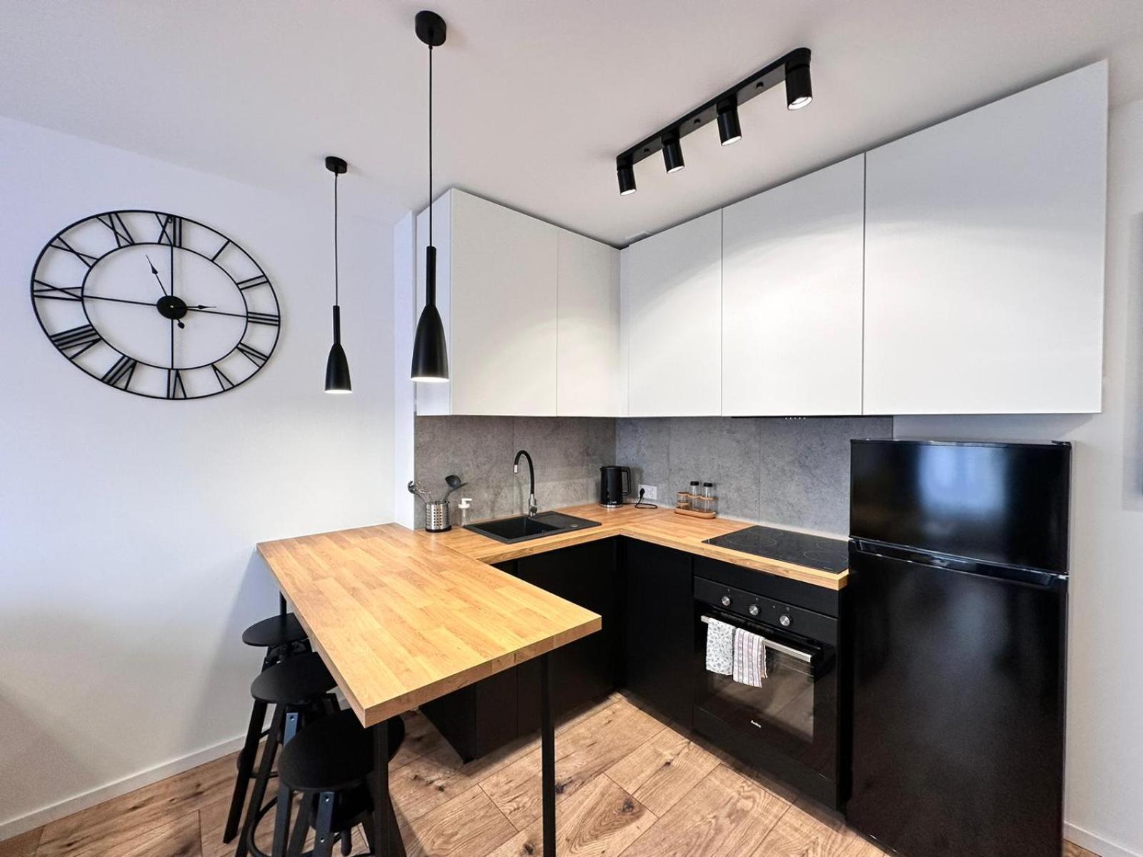 Green Hill Apartments Катовице Екстериор снимка